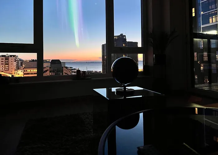 Апартаменты Hotel-like Comfort & Ocean Views Over Harbour Будё